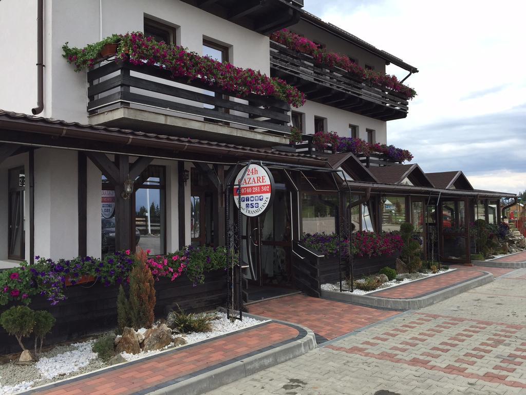 Popasul Transilvania Piatra Fantanele Esterno foto